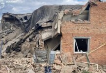 Дрон по авто, «Торнадо» по дому: в Харьковской области погиб мужчина, среди пострадавших — трое детей