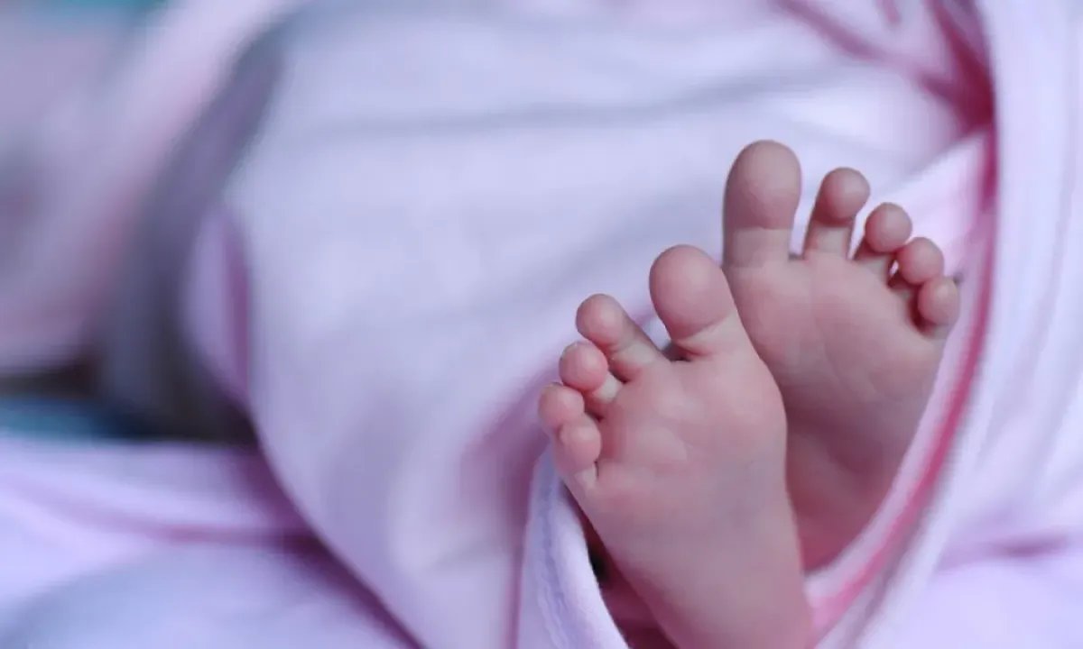 Голодная кома в два месяца: в Днепре будут судить родителей младенца, умершего от истощения