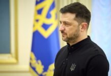 Зеленский: трехсторонняя встреча может состояться в ОАЭ, Швейцарии или Турции
