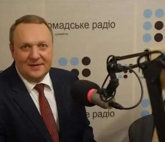 Выдолоб принес присягу народного депутата