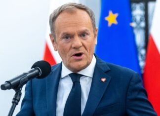 Туск о войне в Украине: Эти осень и зима могут стать решающими