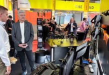 Порошенко анонсировал возможные поставки в Украину самолетов, способных противостоять реактивным «Шахедам»