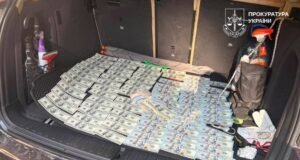 $22 тисячі за «білий квиток»: у Дніпрі викрили схему з фіктивною ВЛК