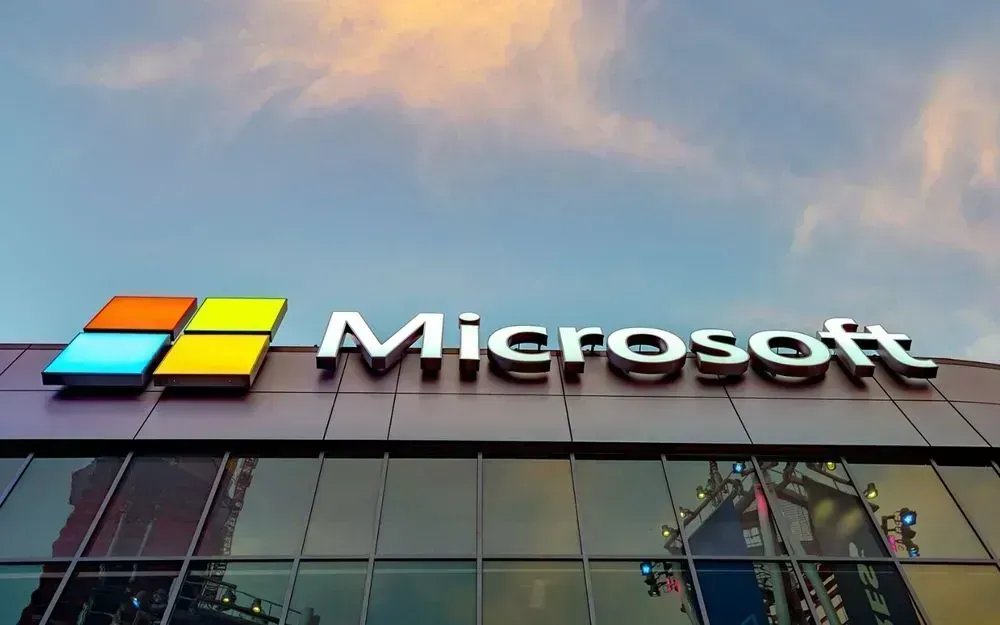 Microsoft впроваджує більше ШІ на ПК, кидаючи виклик Apple