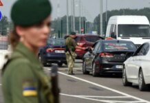 Кошмар на границе: украинцы вынуждены стоять по 10 часов в очередях на Львовщине