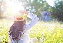 «Еще 12 часов, и я умерла бы»: 18-летняя девушка стояла на краю смерти из-за диагноза ИИ и онлайн-доктора, правда ее шокировала