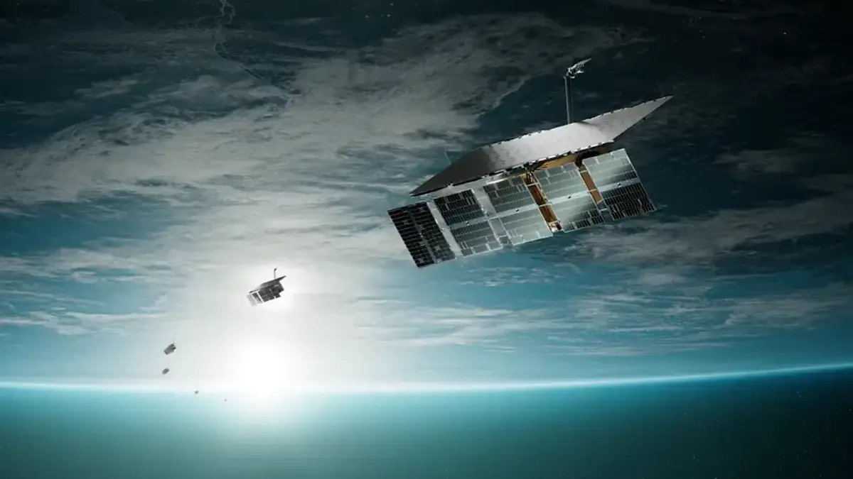 Активність російських супутників викликає занепокоєння щодо Starlink — німецький генерал