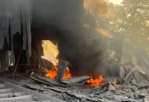 Рынок, склады и машины: Россия накрыла Краматорск несколькими волнами ударов — есть раненый. ФОТО