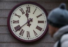 Конец эпохи точного времени: почему ученые разрешили часам планеты бежать вразнобой с вращением Земли