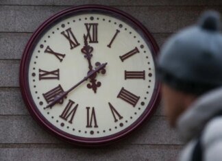 Конец эпохи точного времени: почему ученые разрешили часам планеты бежать вразнобой с вращением Земли