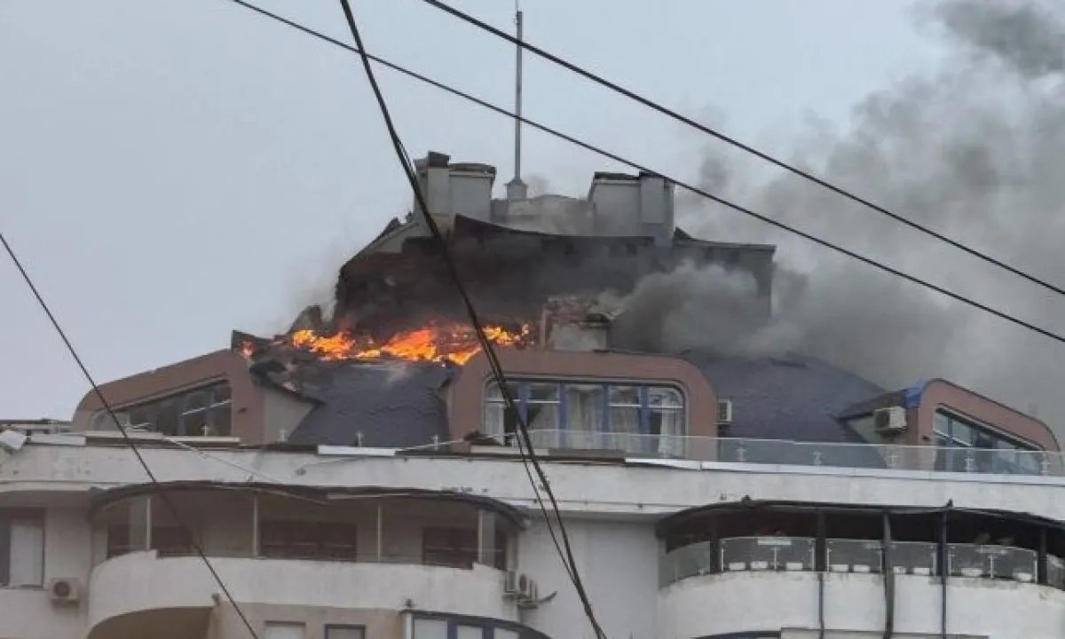 Российский дрон атаковал крышу многоэтажки в Одессе, ранен ребенок. ВИДЕО