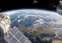 Руки Москвы тянутся в космос: «Космос-2612» вплотную подошел к аппарату партнера Украины