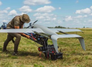 Україна отримала новий ударний дрон Stormbird для високоточних атак – у чому його особливість