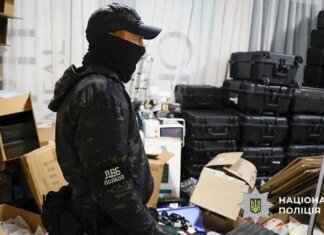 Списали как уничтоженные, продали как новые: полиция раскрыла схему перепродажи военных дронов в 8 регионах Украины ФОТО