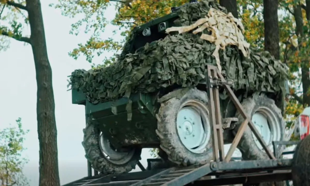 Роботизированная война: ВСУ впервые провели автономную боевую миссию НРК с ИИ — 20 км без оператора. ВИДЕО