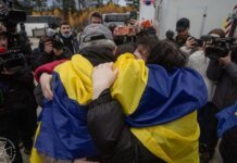 Трупы на дорогах и суп из травы: вырвавшиеся из ада Олешек украинцы раскрыли правду о российском терроре