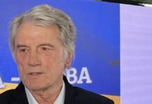 Ющенко об отношениях с Польшей: Не стоит измерять отношения литрами крови и мертвыми душами