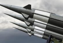 Франция привлекает 10 европейских стран к усилению ядерного сдерживания России – СМИ