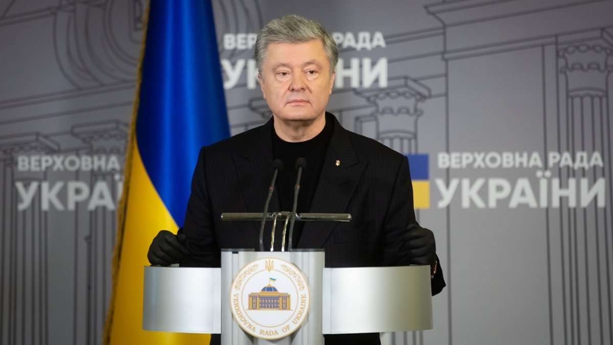 Порошенко призвал вернуть в повестку дня Антикоррупционную стратегию и сохранить двухпартийную поддержку США