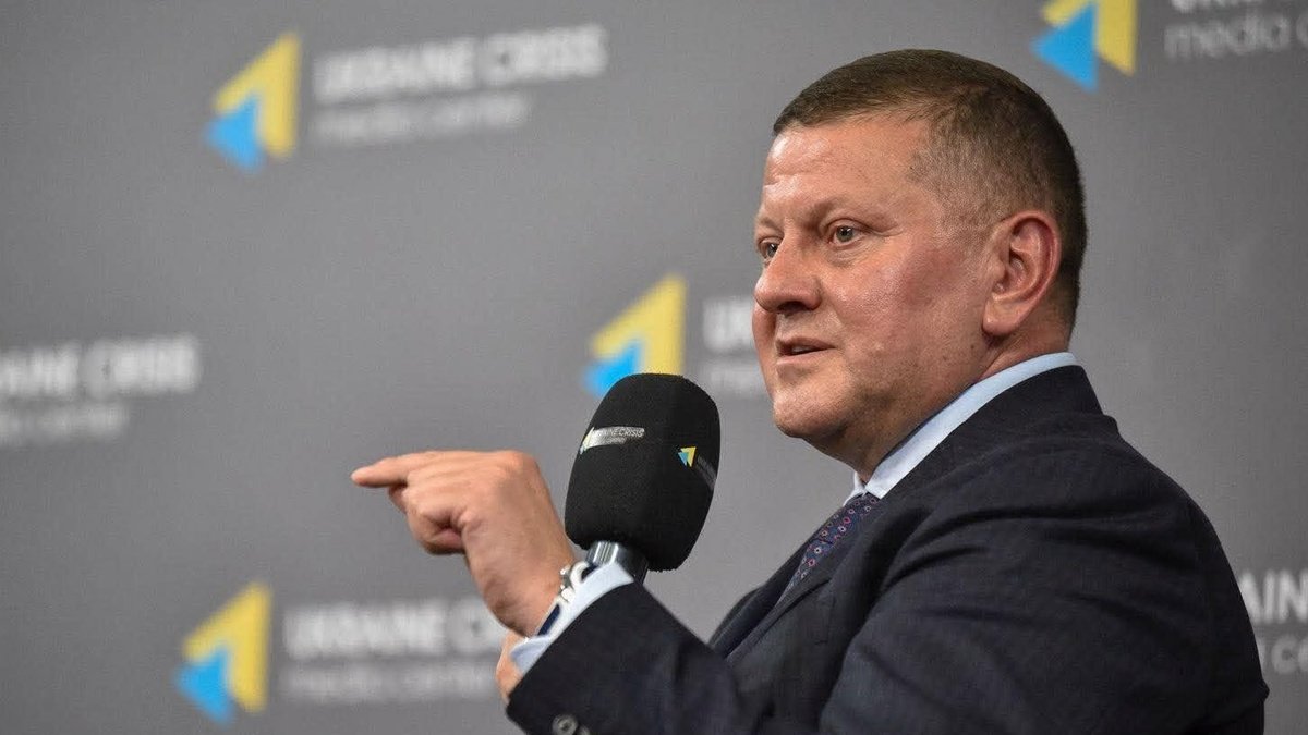Залужный имеет наибольший уровень доверия украинцев – 64%, Зеленскому и Буданову доверяют по 53% – опрос
