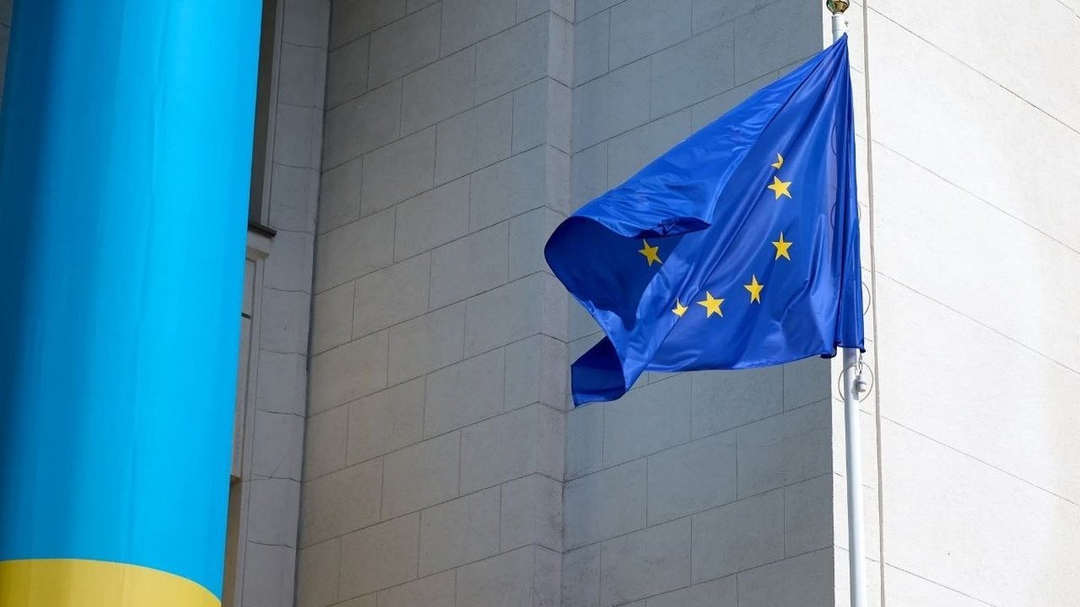Лидеры ЕС обсудят Украину во второй день саммита. К ним обратится Зеленский