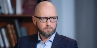 Саммит РФ-США-КНР напоминает Мюнхен-1938, за ним стоит российское стремление разделить Европу, убежден Яценюк