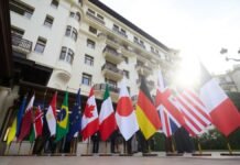 Страны G7 в рамках мер по снижению цен на горючее не планируют ослаблять санкции против РФ – заявление